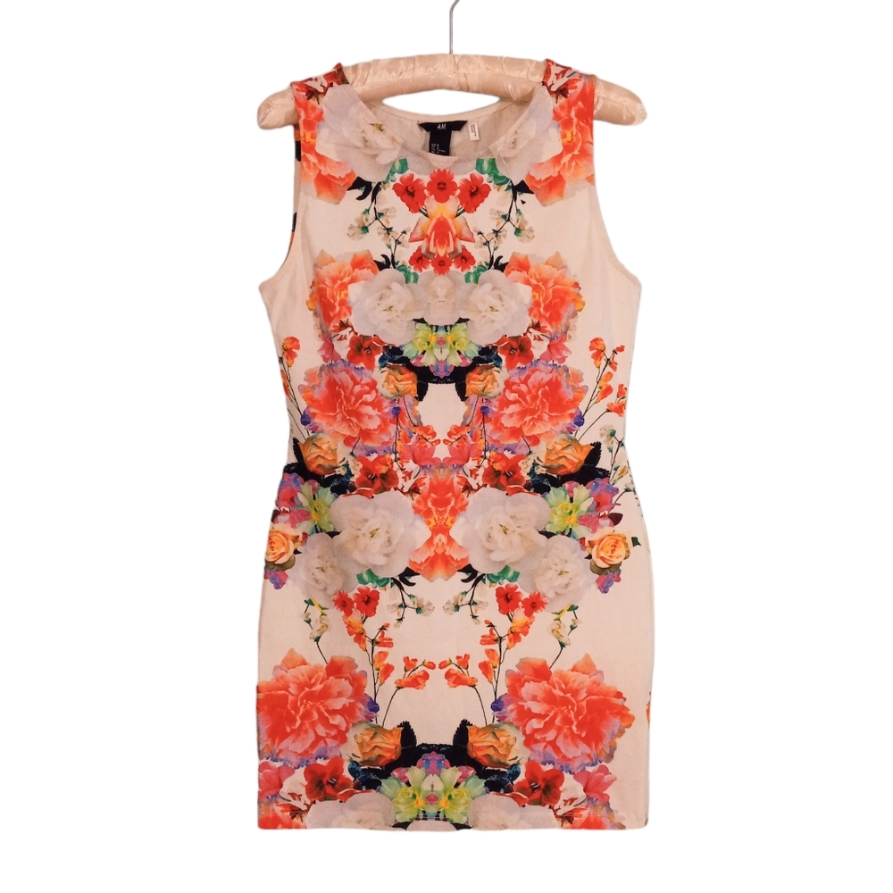 NWOT | H&M Floral Bodycon Shift Dress | US M